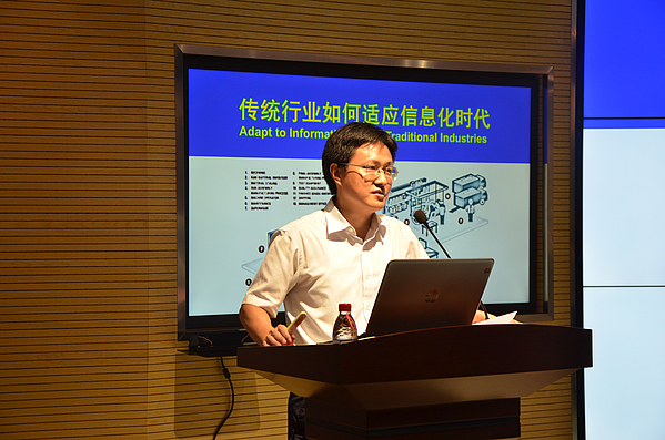 MIC_2590.JPG